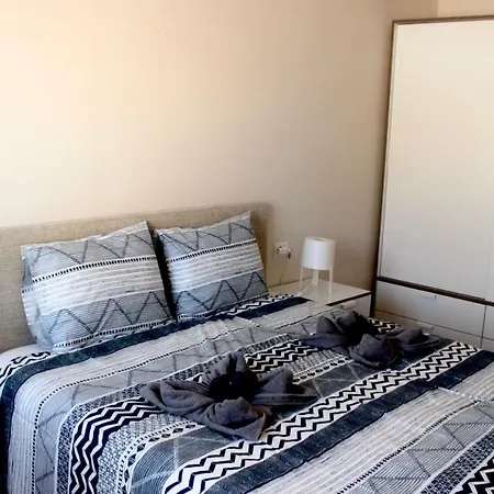 2bdr For Travelers Apartamento